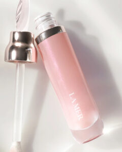 The Lip Volumizer Sheer Coral