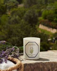 Carrière Frères Candle Lavender